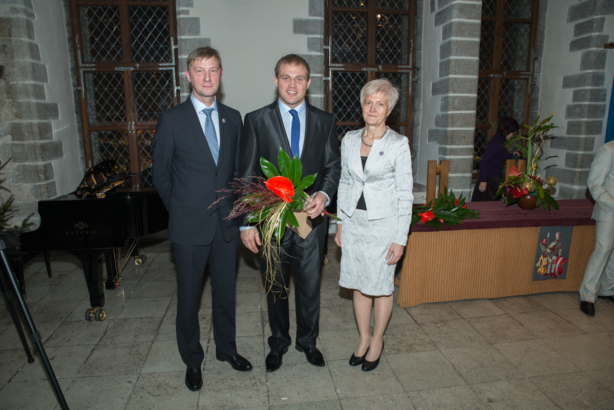 ENFTA president Kaidu Jalakas, olumpiahõbe Heiki Nabi ja maailmameister Heli Jalakas